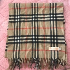 BURBERRYマフラー！