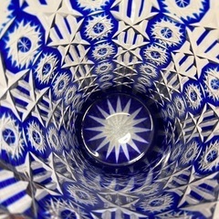 ⚠️本文を読んで下さい‼️ 切子 青被せ ガラス 花瓶  フラワーベース の画像