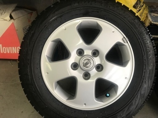 日産純正195/65R15 日産セレナ c25  ブリヂストン スタッドレスタイヤ4本セット