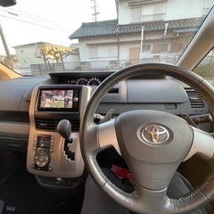 低走行　ヴォクシー70　車検2年付の画像
