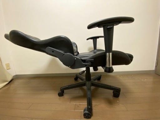 【美品】ゲーミングチェア 椅子 チェア