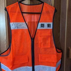 ACTIVE GEAR 蛍光色のベスト＆防犯ベスト(難あり)　計２枚の画像