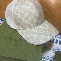 GUCCI グッチ　帽子　ベースボールキャップ　白