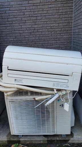 2014年製ダイキンエアコン12畳用100v加湿機能有り
