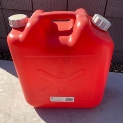 無料　灯油タンク　18L