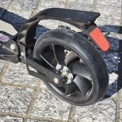 キックボード　URBAN SCOOTER　ブレーキ付　スタンド付の画像