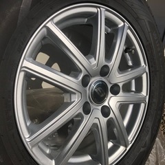 スタッドレスタイヤ4本セット　215/70R16の画像