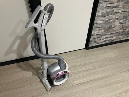 シャープ掃除機　POWER CYCLONE EC-QX310q 2014年
