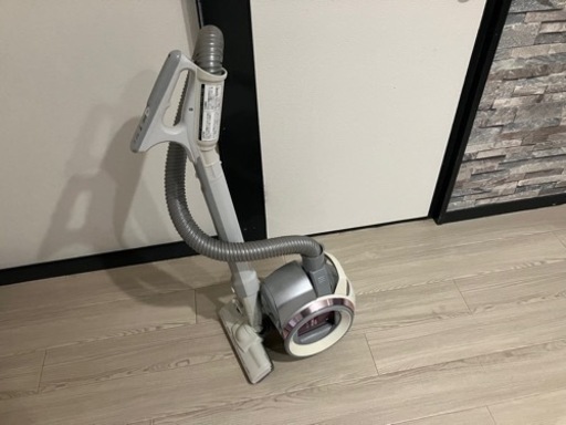 シャープ掃除機　POWER CYCLONE EC-QX310 2013年