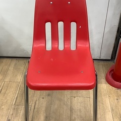 VIRCOのスタッキングチェアをご紹介です！