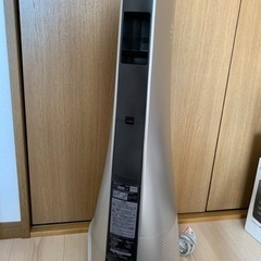 SHARP  プラズマクラスター  スリムイオンファン  リモコン付きの画像