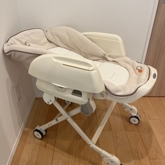 コンビ　ハイローチェア
