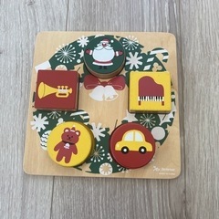 こどもちゃれんじ　型はめパズル　クリスマス