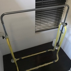 子ども用室内鉄棒