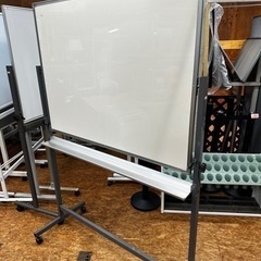 ホワイトボード脚付き　両面　w1200 