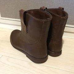 レインブーツ ブラウン ウエスタン風の画像