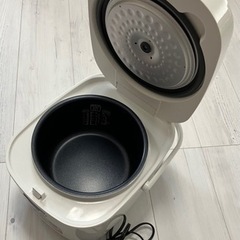 決まりました。炊飯器　中古品の画像