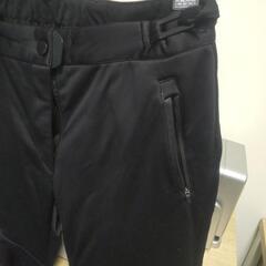 横須賀🆗CriVitのスノボ パンツ ウエスト調節可能￥7900の品の画像