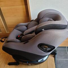  isofix 360℃回転 チャイルドシート の画像