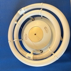 NEC シーリングライト　40D, 32D 蛍光灯、直径48cmの画像