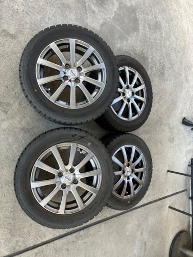 受渡者決定❗️185/60R15  スタッドレスタイヤセット