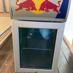 レッドブル　非売品　冷蔵庫