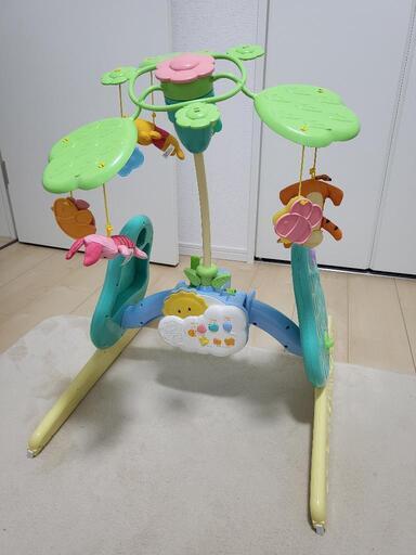 値下げしました。くまのプーさん えらべる回転6WAY ジムにへんしんメリー タカラトミー　プーメリー