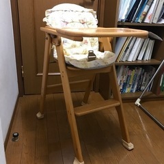 【コブタフレンド】ハイチェア2脚の画像