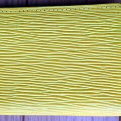 パスケース　イエロー【未使用・美品】の画像