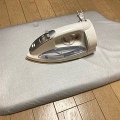 【中古】アイロン＋アイロン台　パナソニック Panasonic