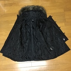mossimo モッシモ　中綿入りコート　ブラック　ブルゾン　ジャケットの画像