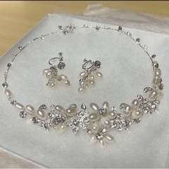 ANNAN WEDDING ティアラ　ネックレス　イヤリングセットの画像