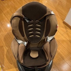 【Aprica】アップリカ　チャイルドシート　フラウディア