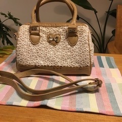 【メゾピアノ】子供用バッグの画像