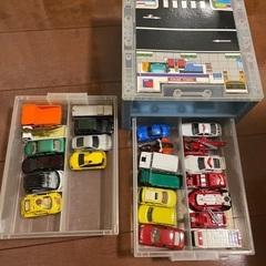ミニカーandパーキングケースandパーキングタワー