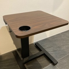 【美品】昇降式サイドテーブル　天板サイズ45×45cmの画像