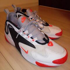 NIKE　スニーカー