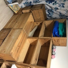 リンゴの木箱3個セットの画像