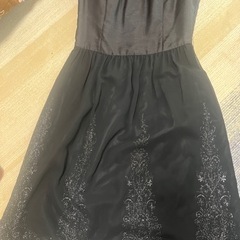 コムサドレスの画像