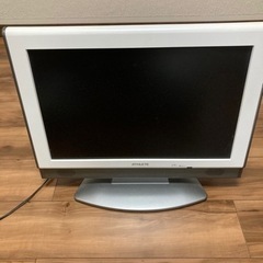 【無料で差し上げます】19型テレビ　取引中