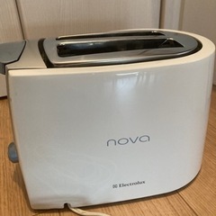 Electrolux nova トースターETS250の画像