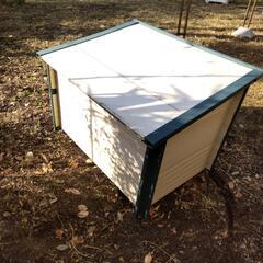 ドイツ製　木製のおしゃれな犬小屋の画像