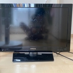 日立　液晶テレビ　2011年生　リモコン付き　24インチ？