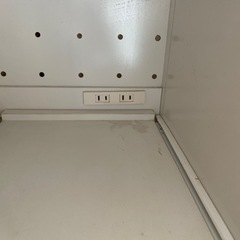 無料！炊飯器などを置く棚の画像