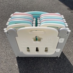 ベビーサークルの画像
