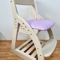 コイズミ　学習椅子の画像