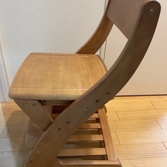 【未使用品　希望価格教えてください！】勉強椅子！28,000円の品