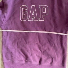 GAPのパーカー