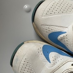 NIKEナイキ　ハイカットスニーカー　紐なしの画像