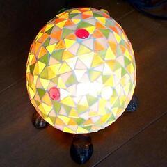 縁起の良い亀🐢のステンドグラスランプの画像